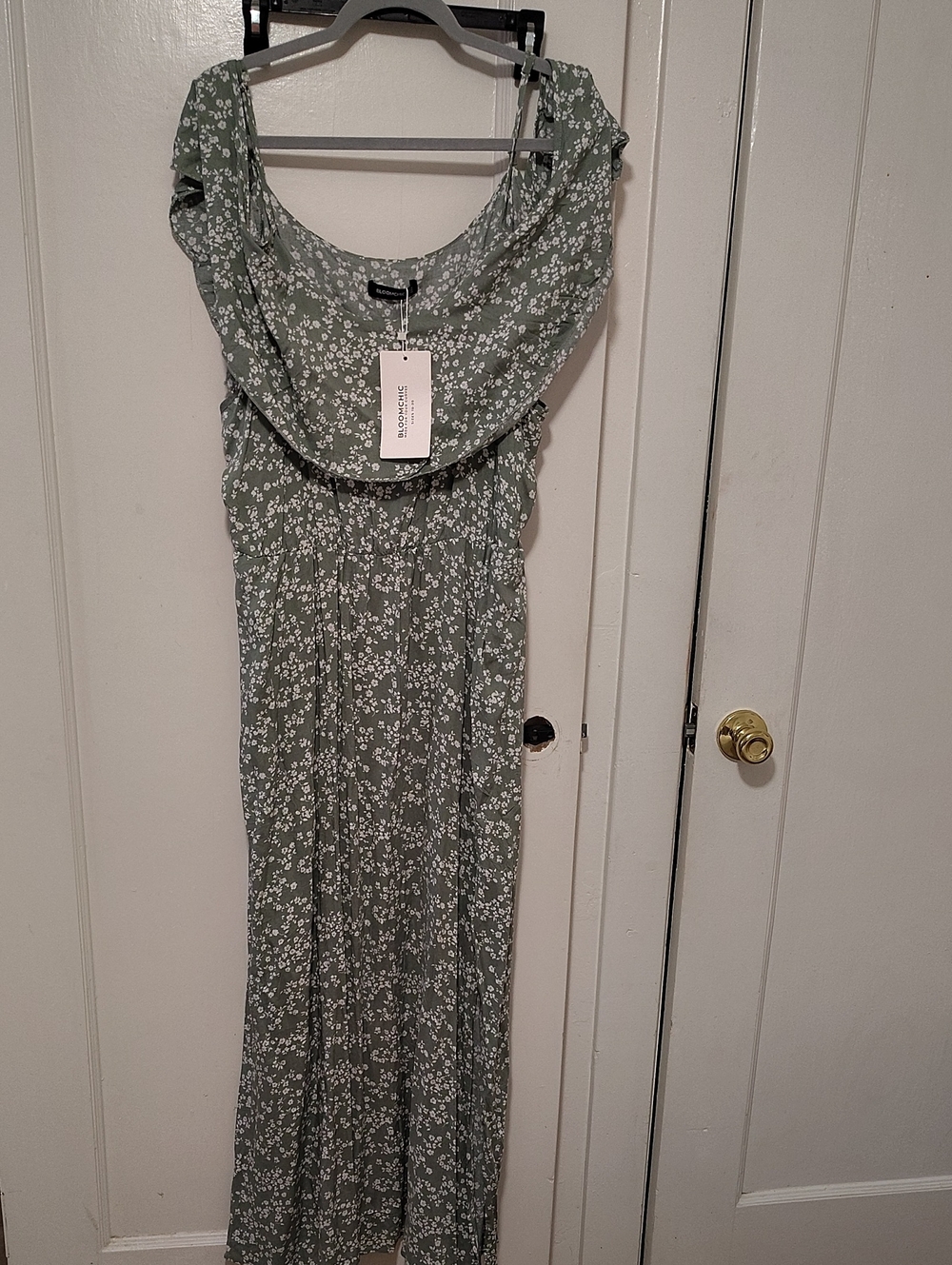 BloomChic Sage Green Floral Maxi Dress